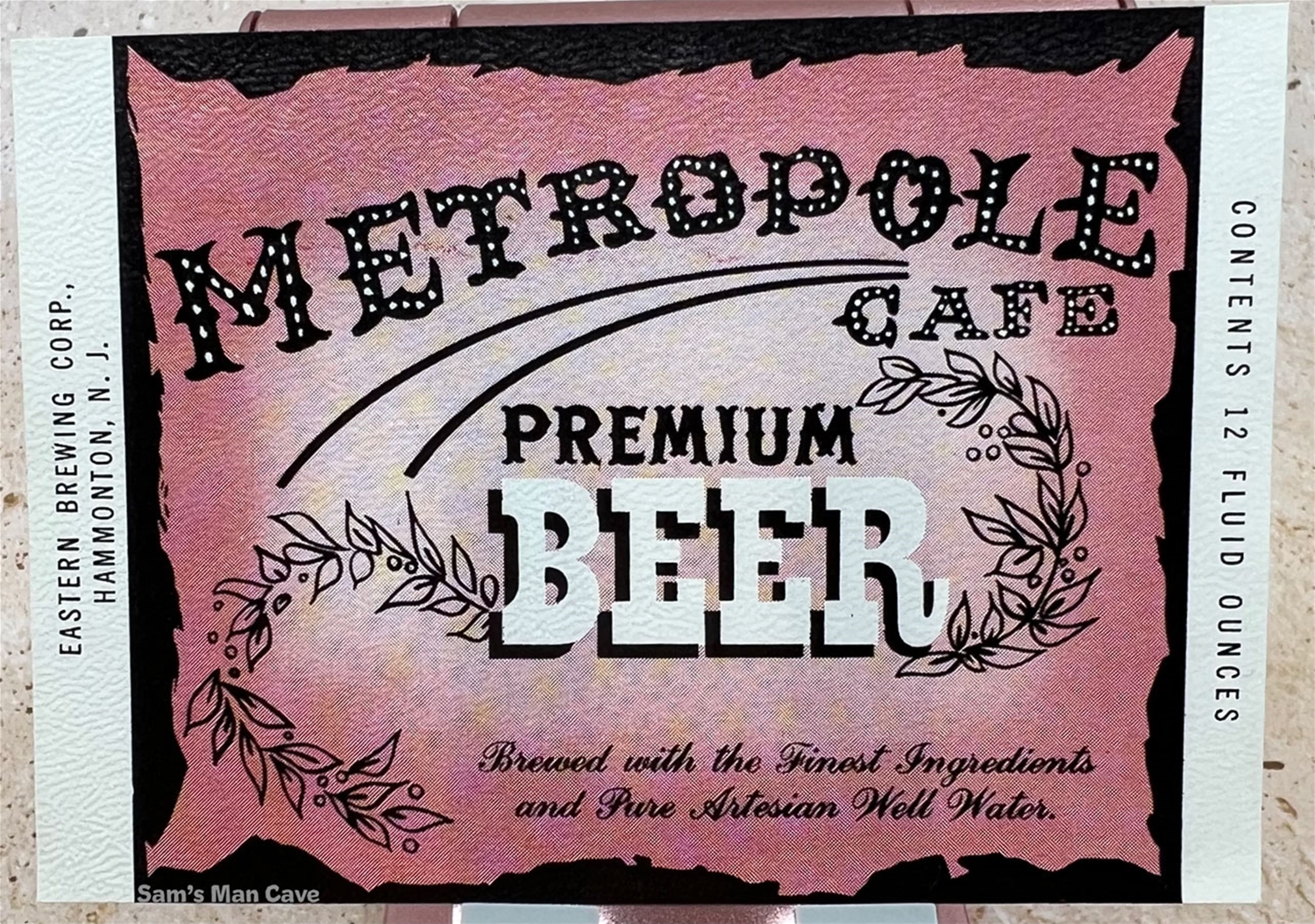 Metropole Cafe Beer Label