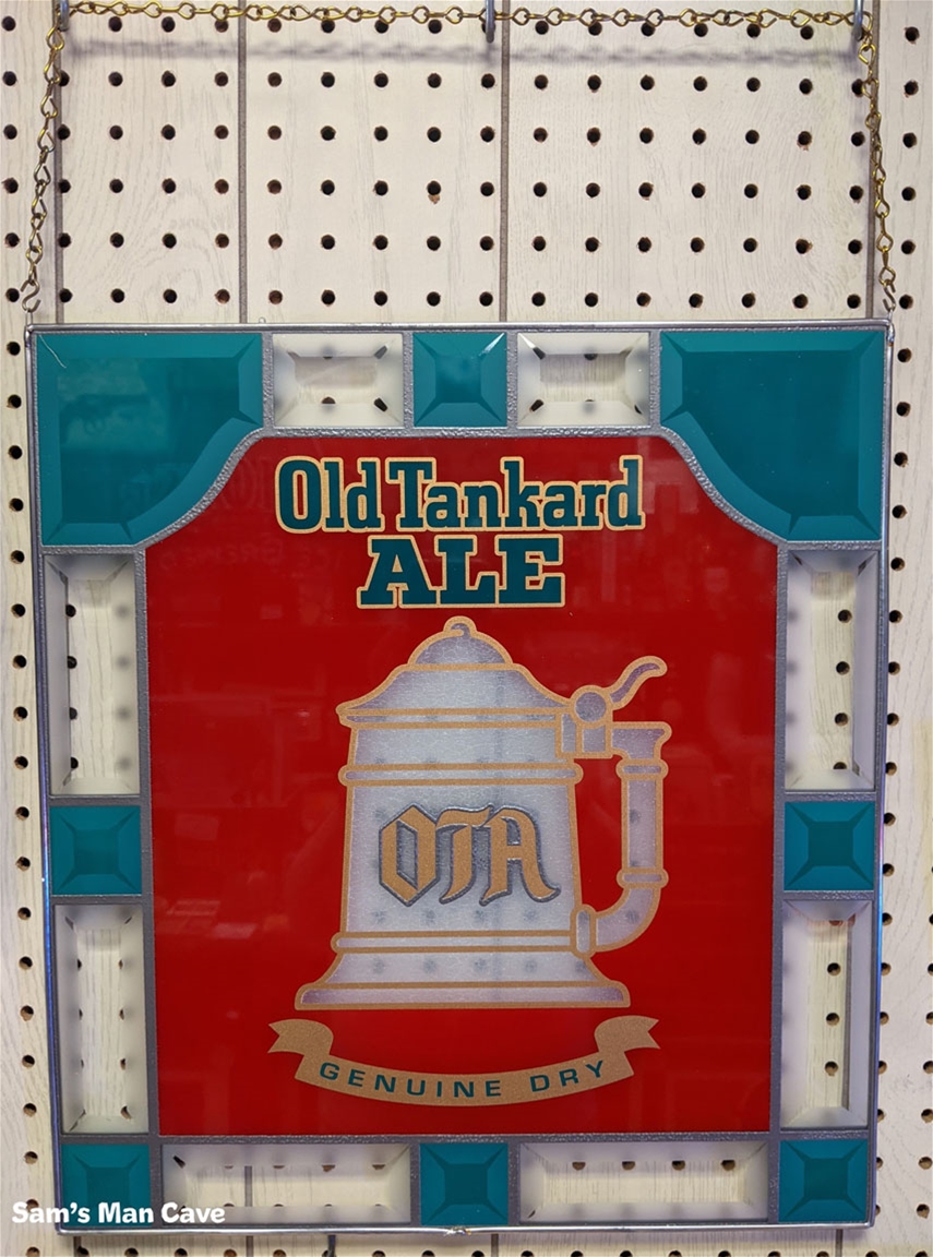 Old Tankard Glass Sign