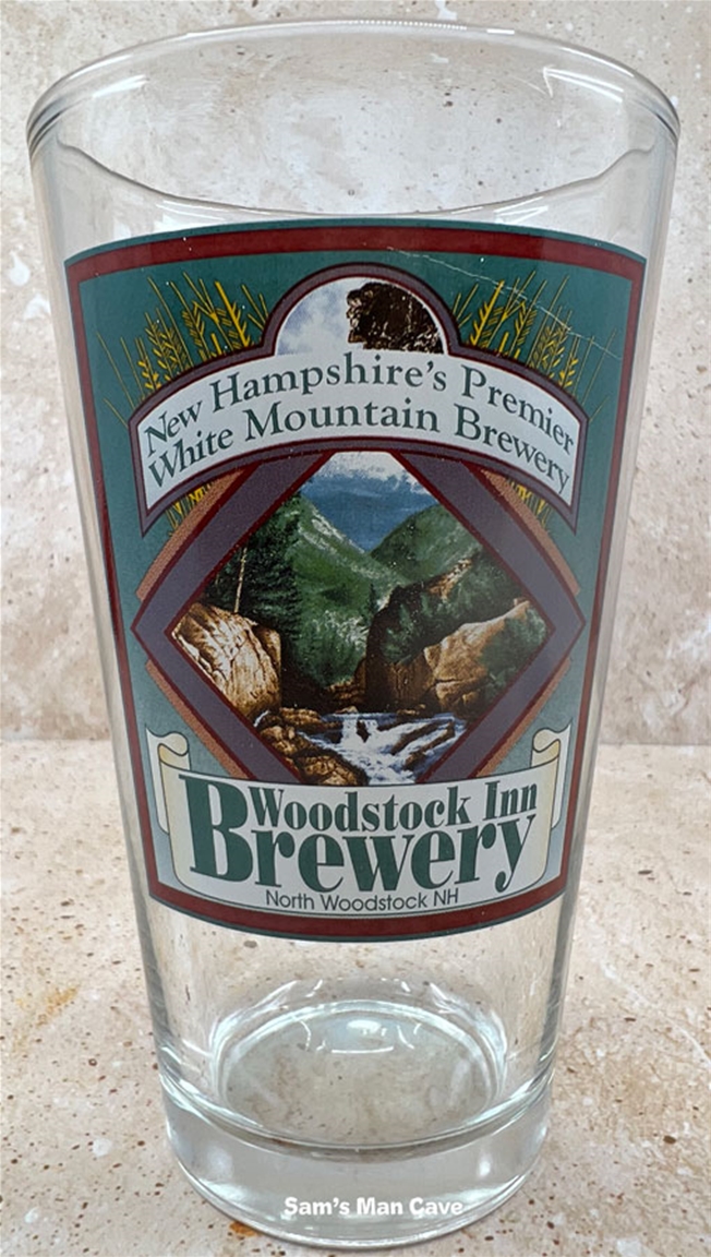 Woodstock Inn Brewery Pint Glass