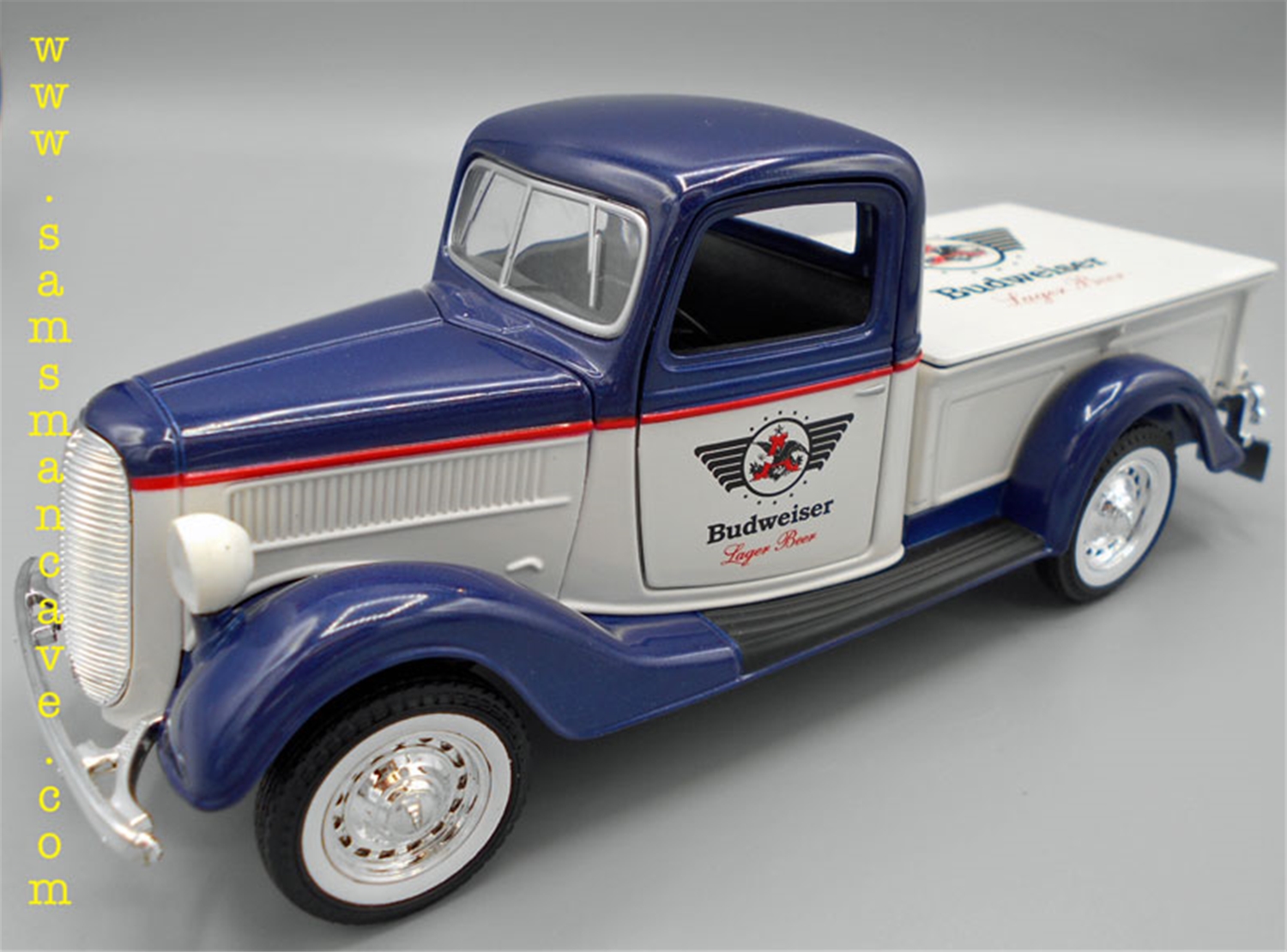 Budweiser 1937 Ford Pickup Bank