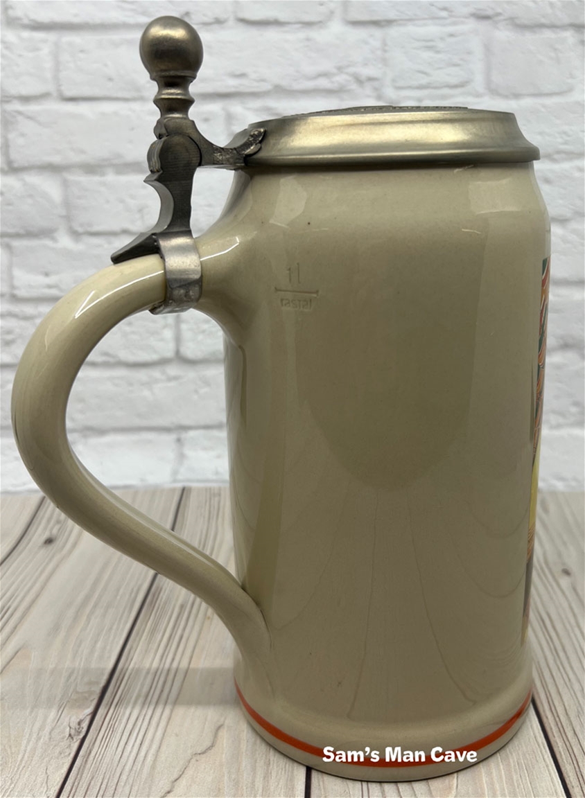 2022 Munich Oktoberfest Official Beer Stein