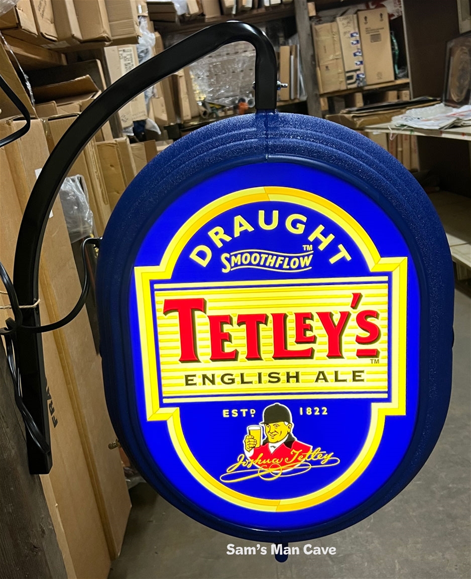 Tetleys Double Sided Pub Light lit