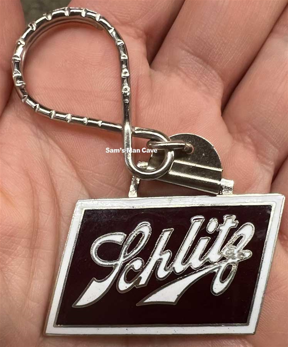 Schlitz Keychain