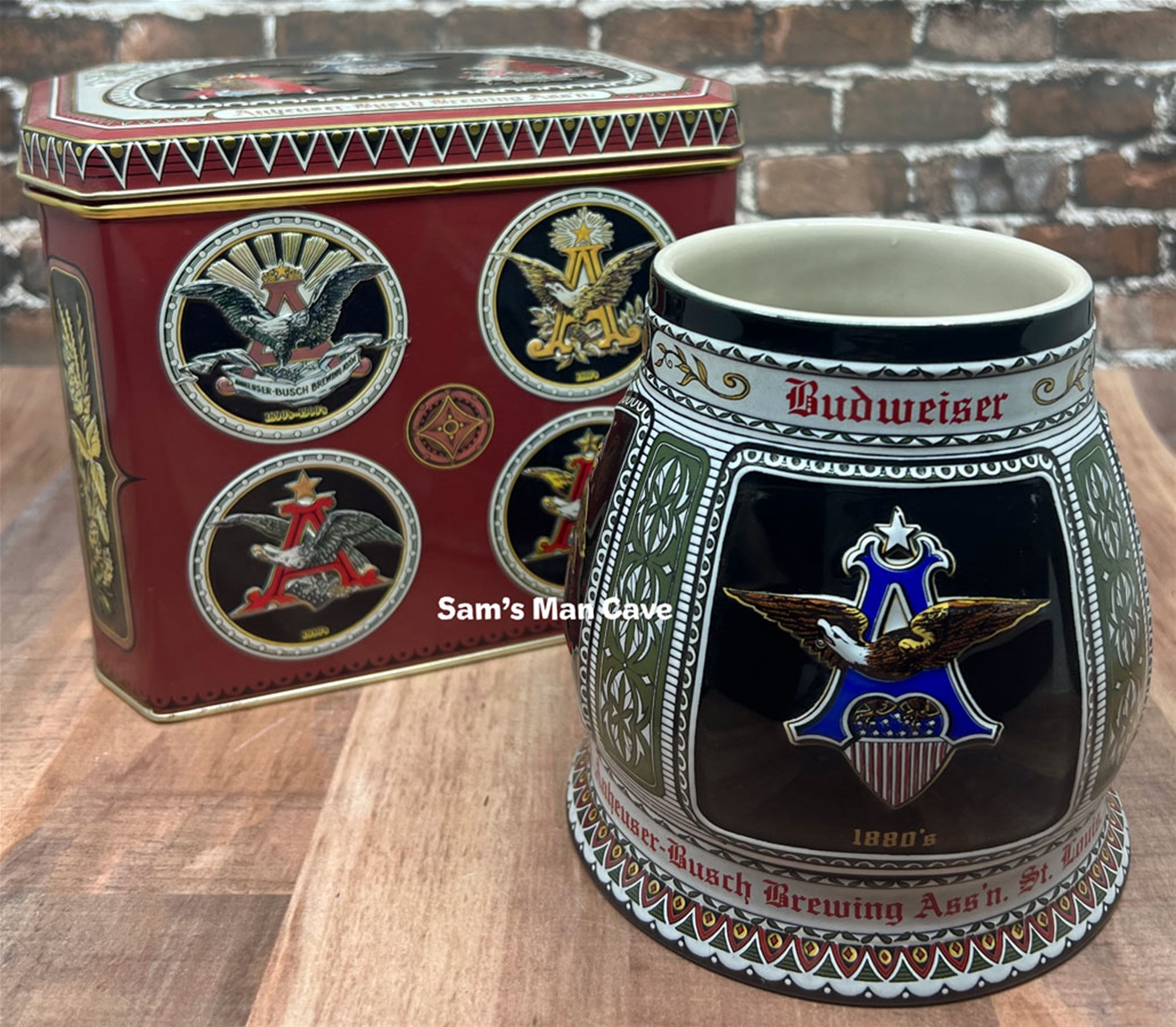 Budweiser A&Eagle Trademark I Mug with tin Budweiser A&Eagle Trademark I Mug with tin